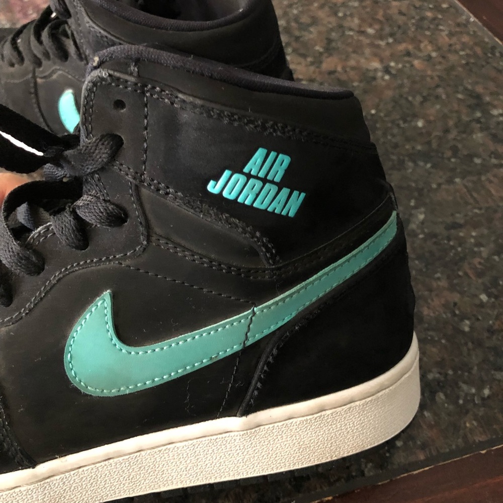 SOLD!!!!! Kids Air Jordan 1 Retro - Picture 5 of 7